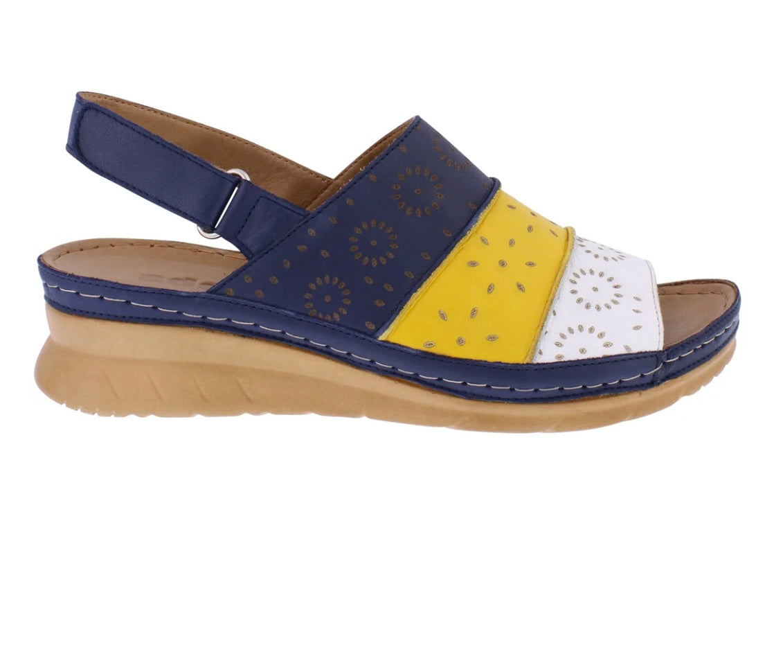 Adesso Aspen Marine Sandal