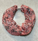 MM2007 Magnetic Scarf Flower Print