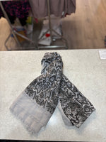 TR6206 Animal Print Scarf