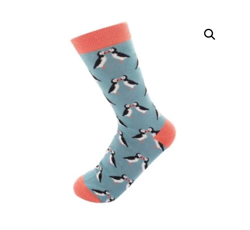 SKS420 Kissing Puffins Bamboo Socks