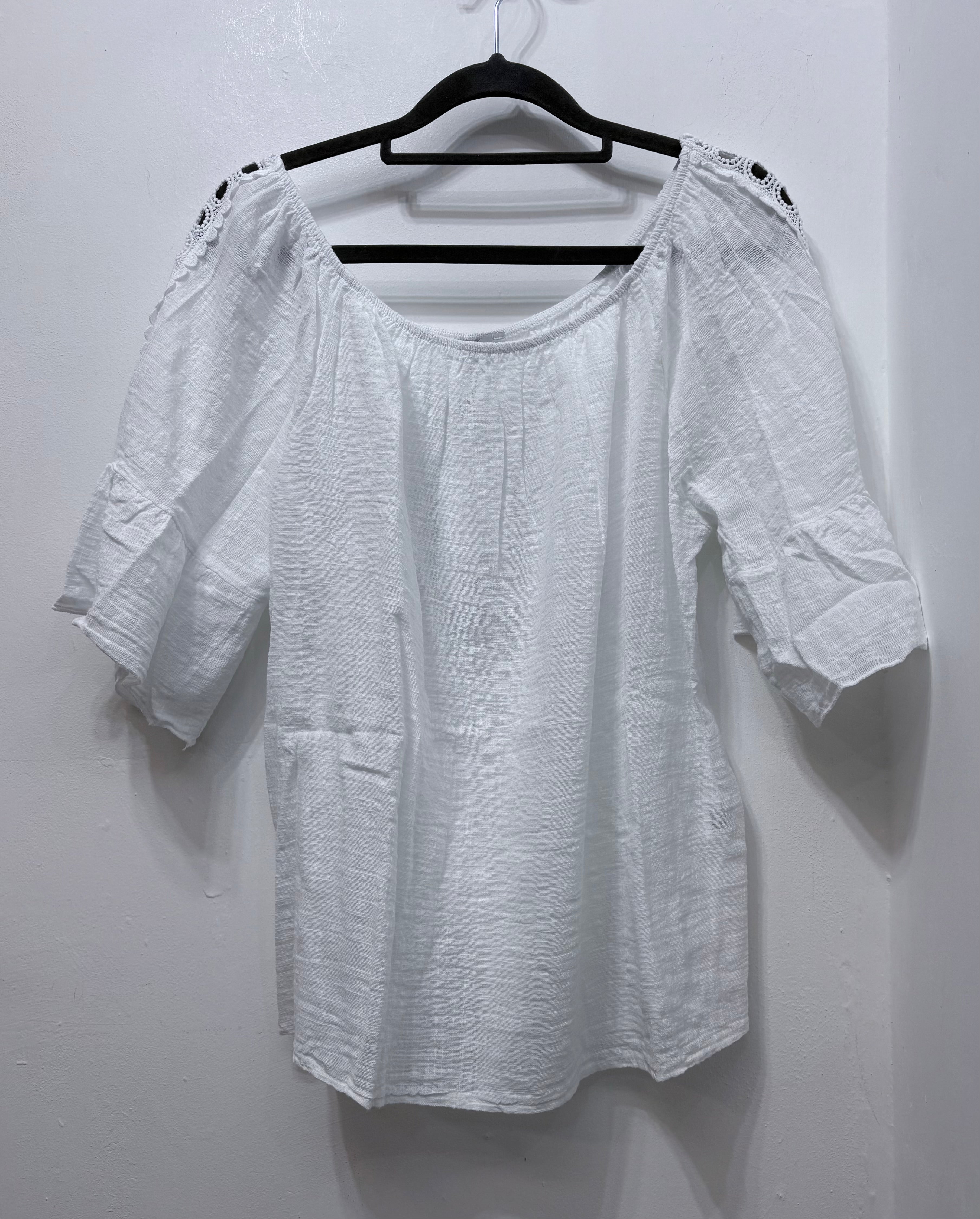 976 solid Lace blouse
