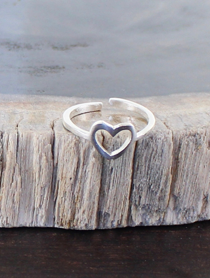 SP211H SIMPLE HEART RING [ADJUSTABLE, SILVER PLATE]