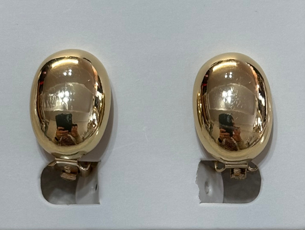 206149 Gold Tone Clip On Earrings