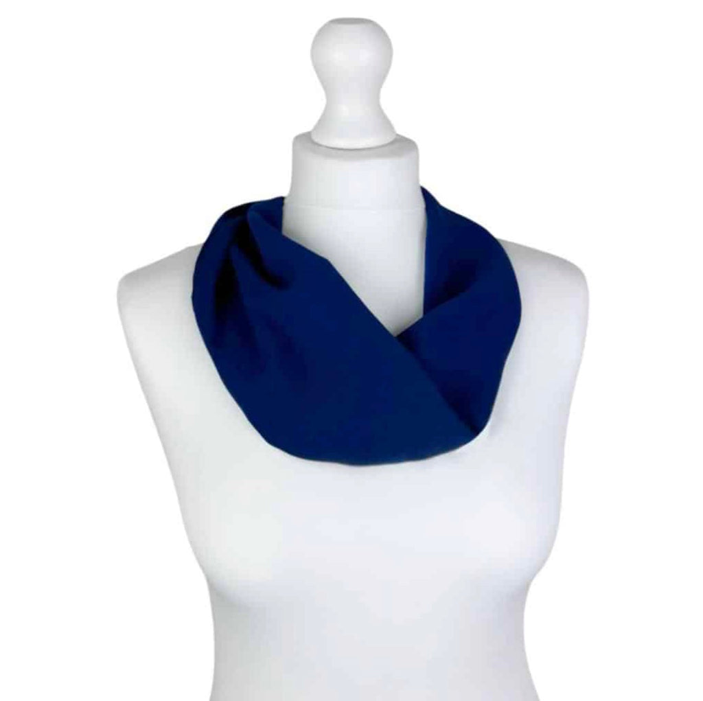 709 Plain Magnetic Scarf Necklace