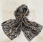 PS6870 Animal Print Scarf