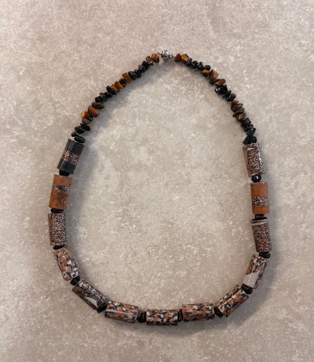 001 Paper Bead Necklace