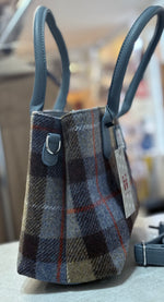 166 Strathurie Harris Tweed Buchanan Handbag