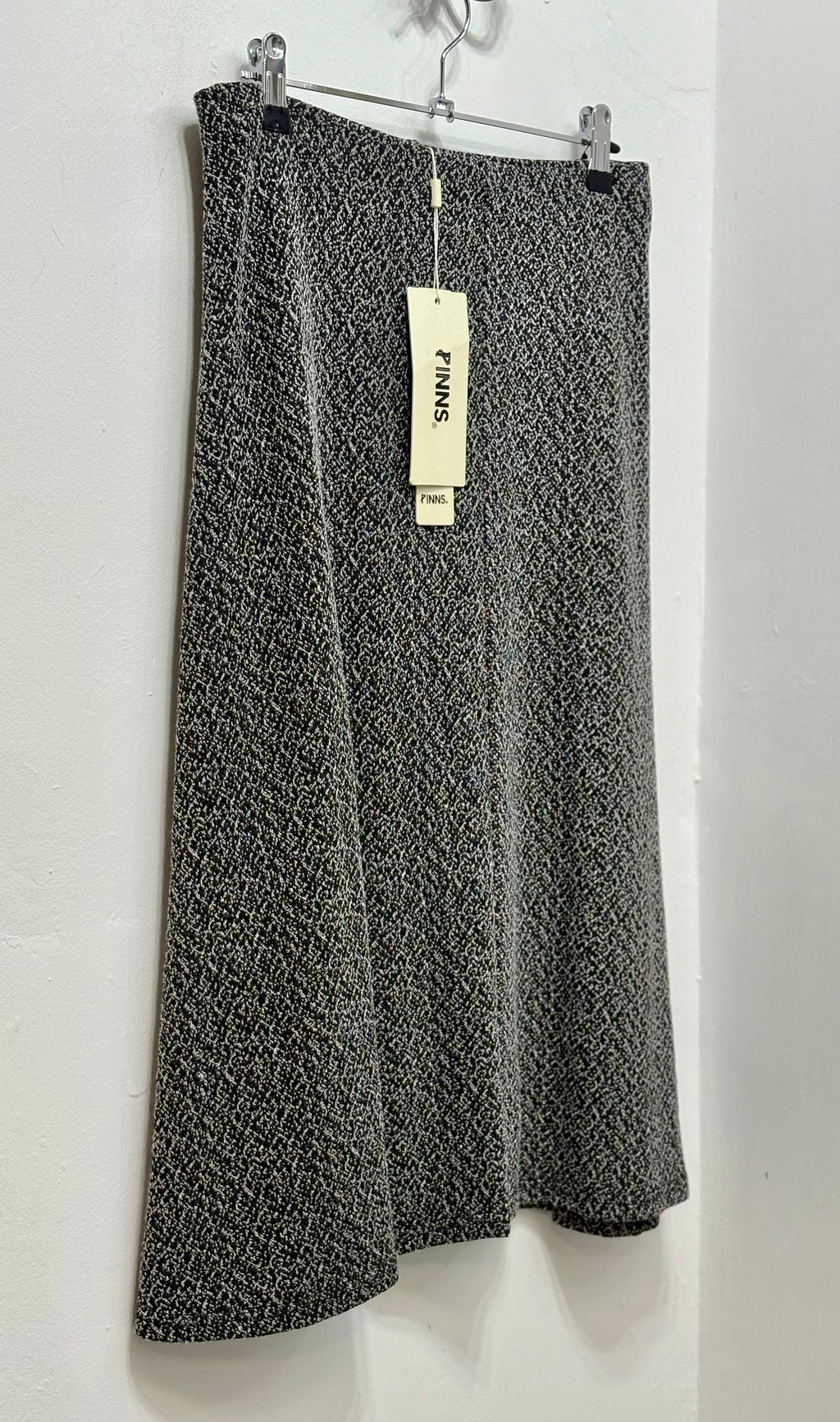 532SK Salt & Pepper Skirt