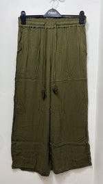 619c Printed Culottes