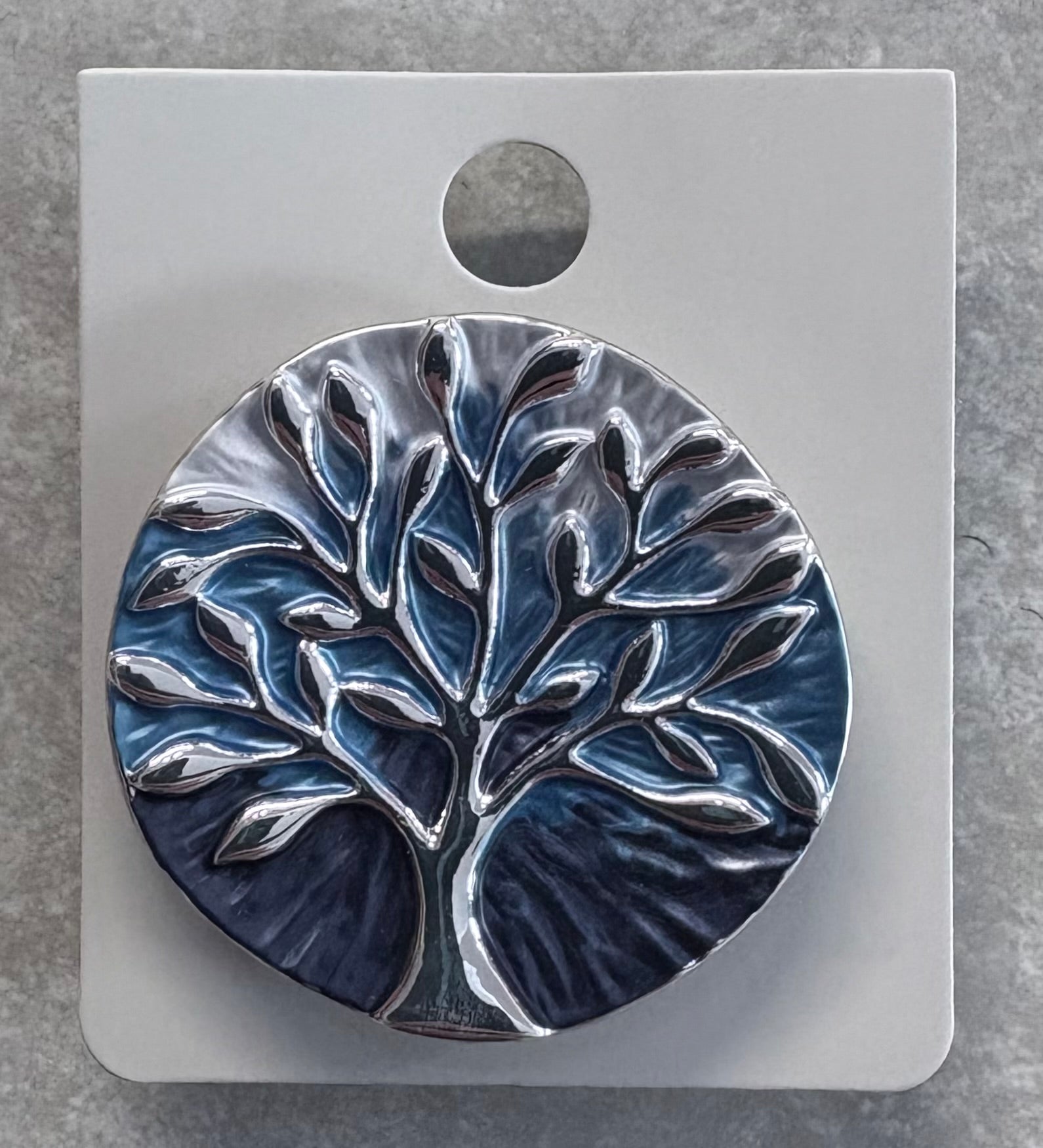 SH1020 TREE OF LIFE MAGNETIC BROOCH