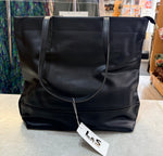 3701 Shoulder Bag