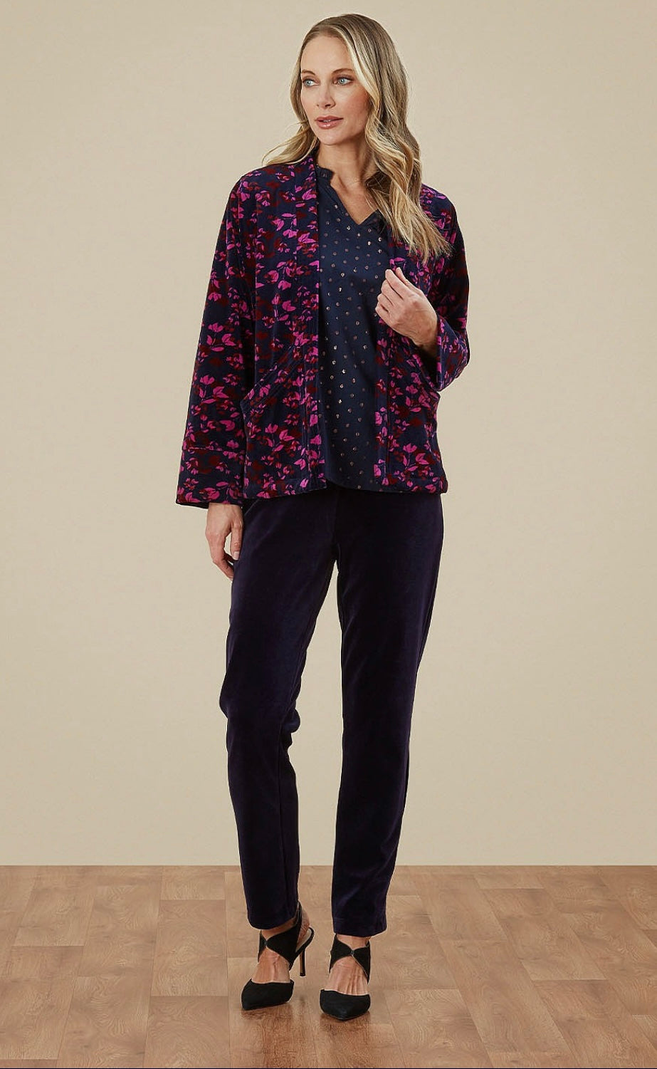 Indera Kimono Velveteen Leaf Print