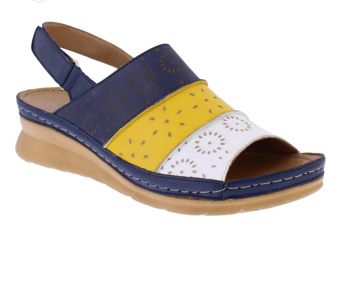 Adesso Aspen Marine Sandal