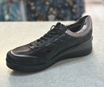 Fashion Trainer with gentle platform