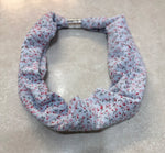MM2071 Small Flower Magnetic Scarf/Necklace