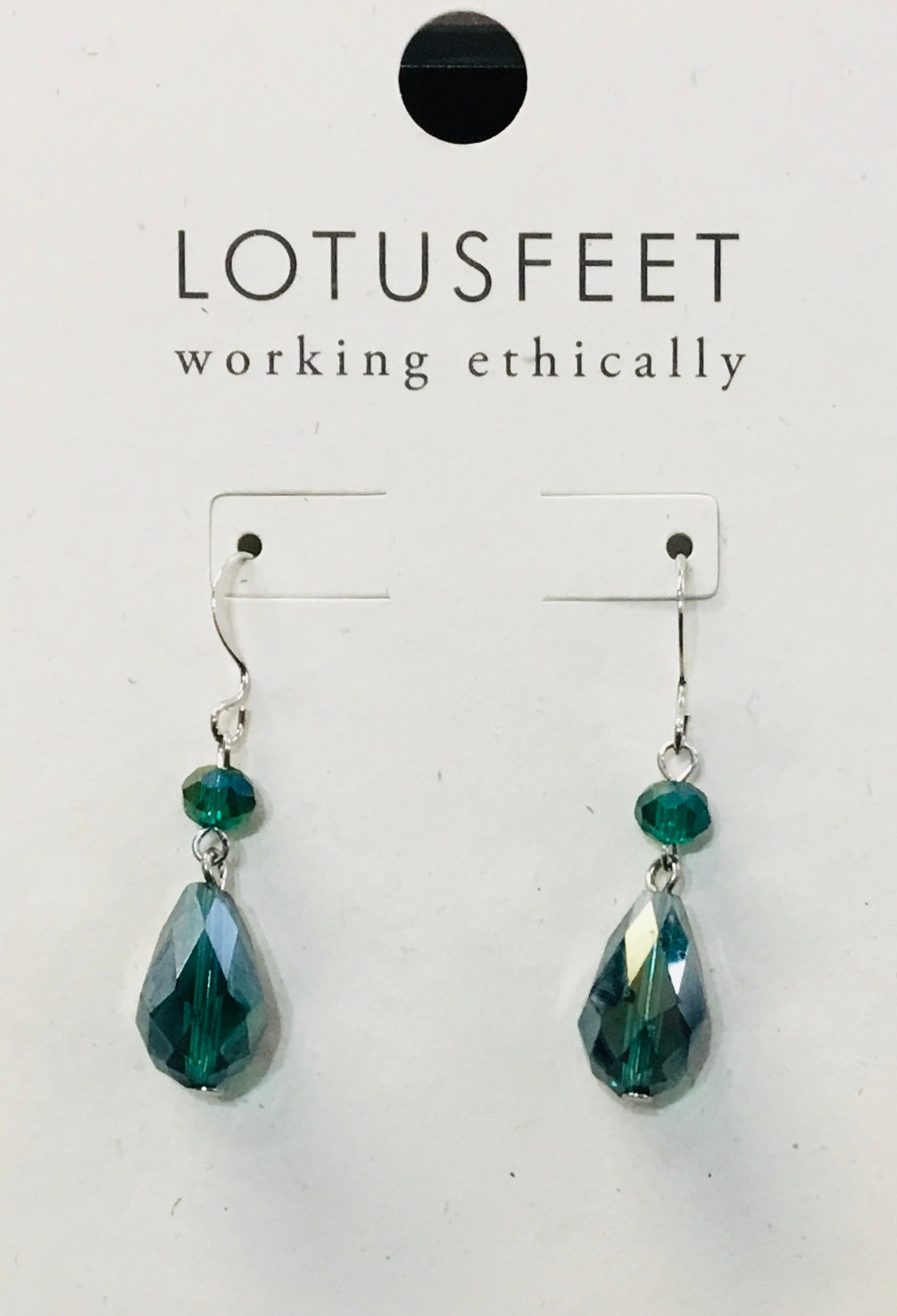 HS8E Crystal Tear Drop Earrings