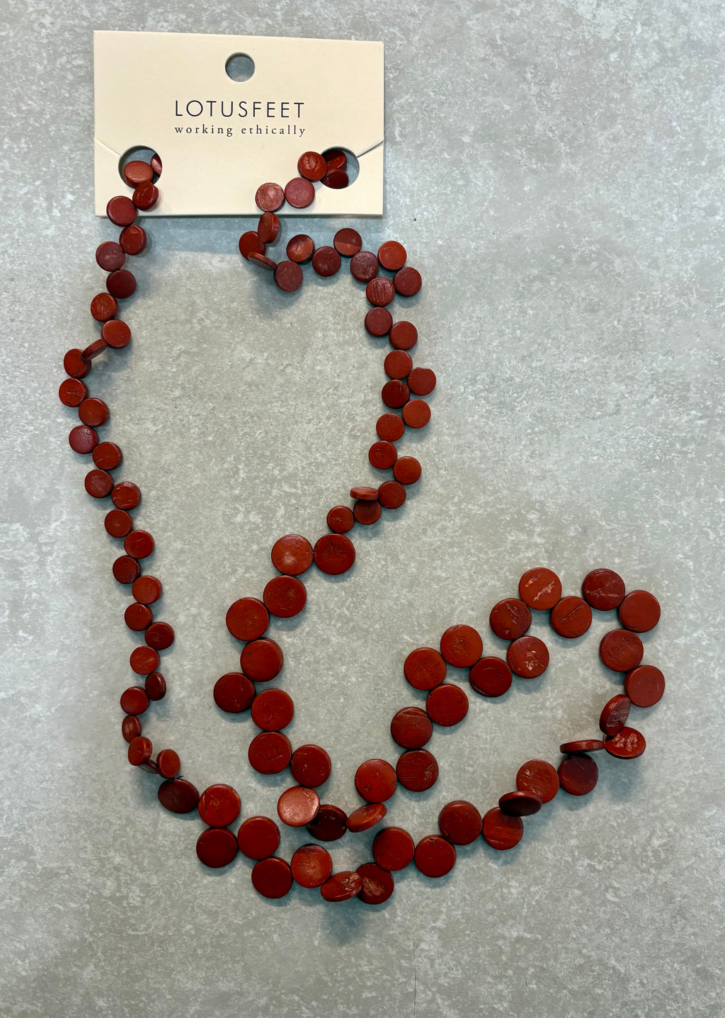 HSS9 Single Coco Strand Necklace