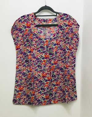 WD4132 Pansy Viscose Crepe Easy Top