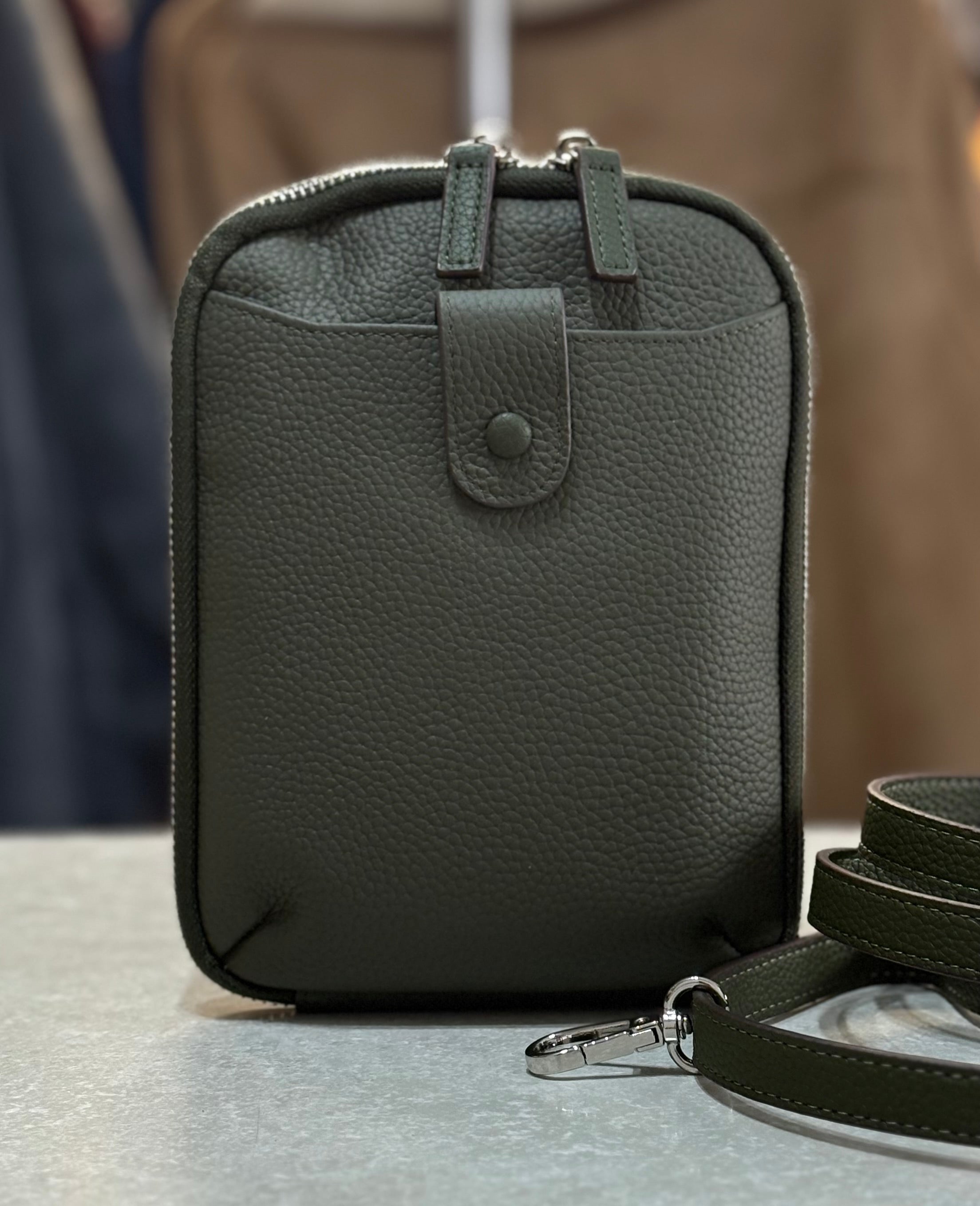 12585 Leather Phone/Slim Crossbody Bag