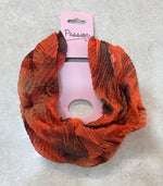 MM2043 Magnetic Scarf