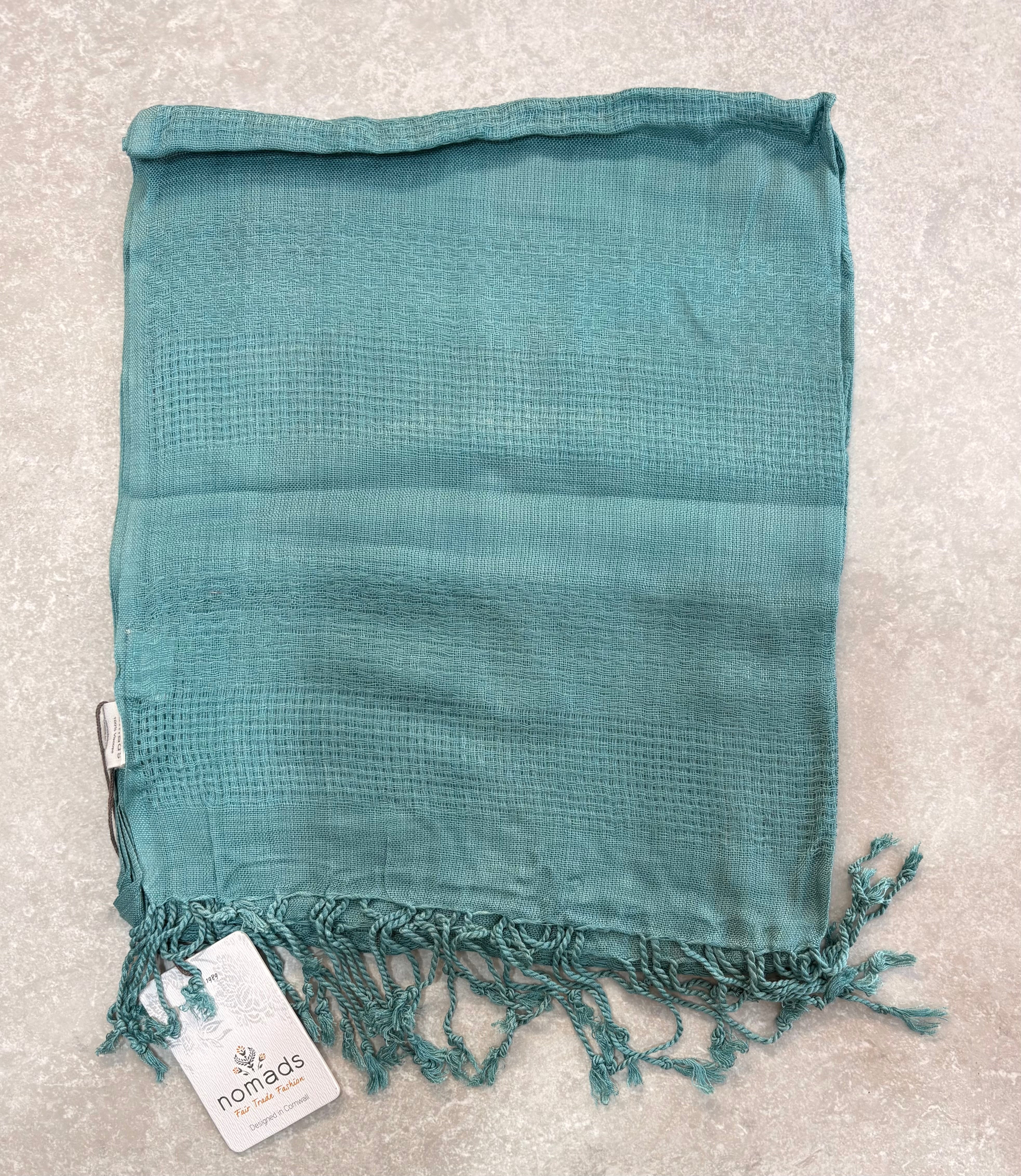 VS0312 Plain Tasseled Scarf