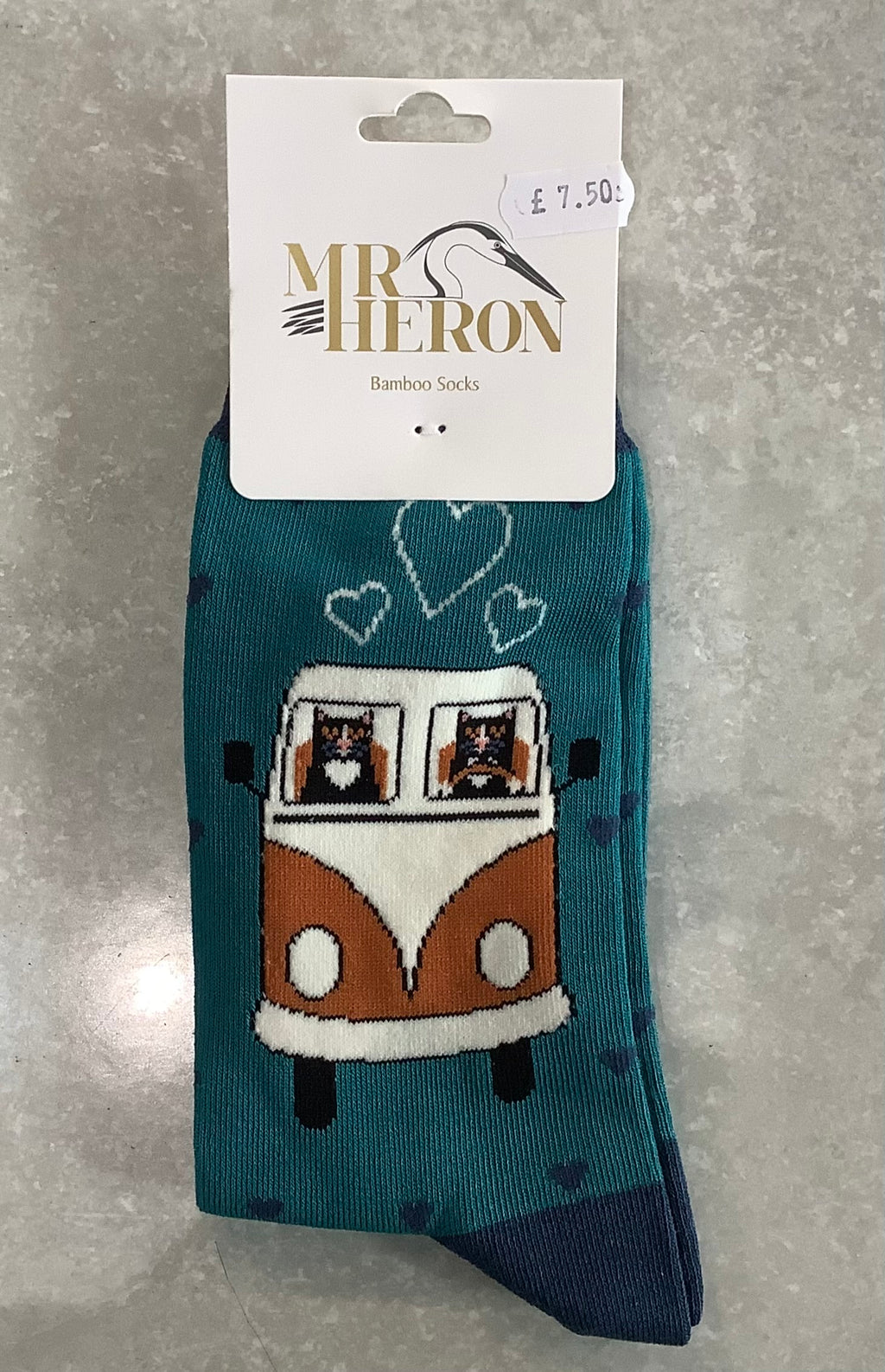 MH304 Road Trip Cat Socks