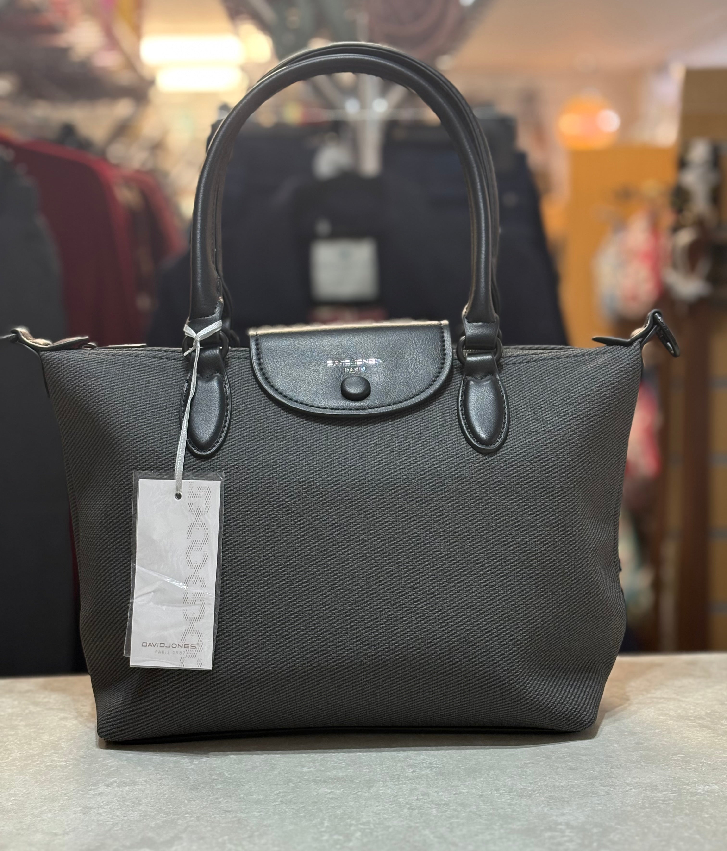 CM7635 Hand/Shoulder Bag