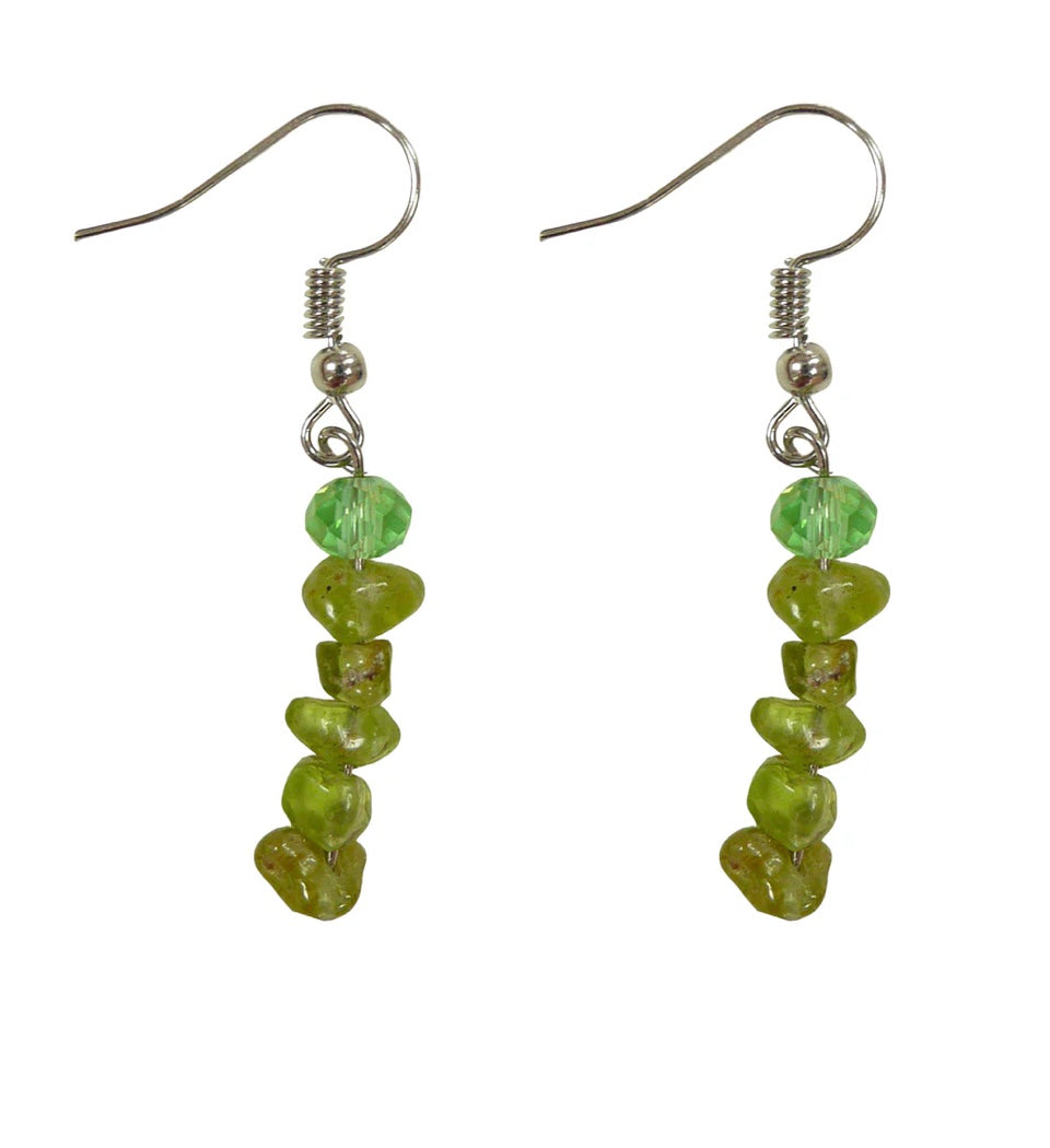 CHN08E PERIDOT CHIP EARRINGS