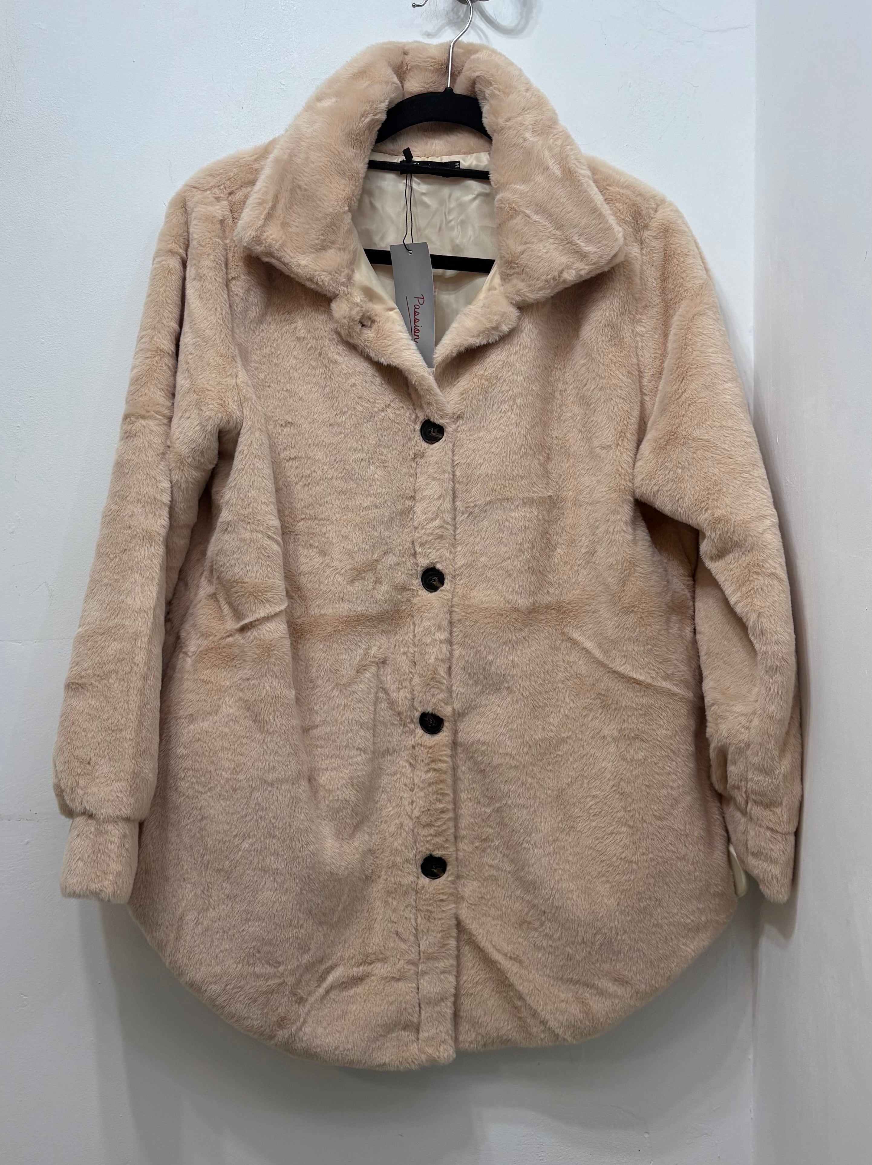 9825 Plain Faux Fur Shacket