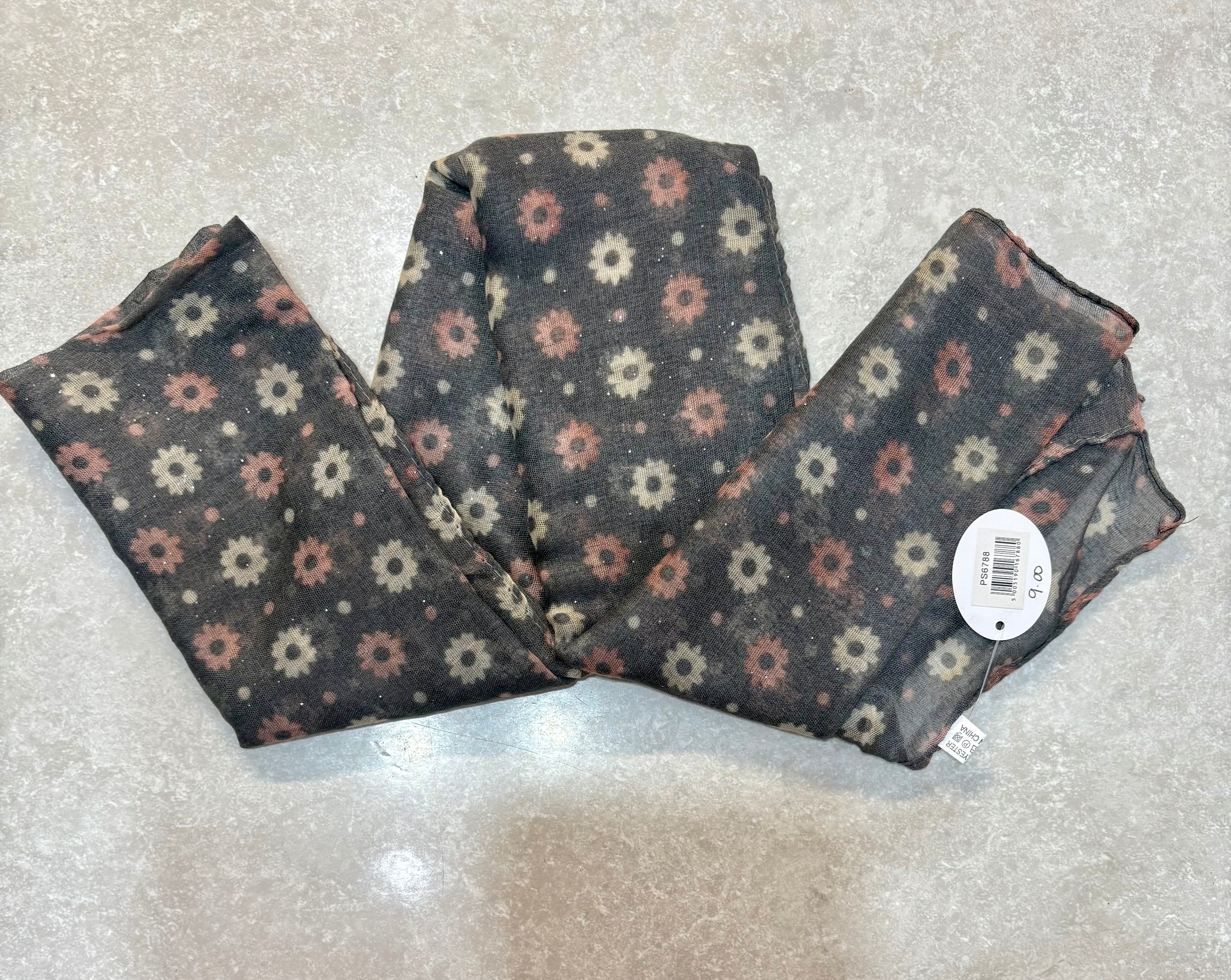 PS6788 Daisy Print Scarf with sparkle