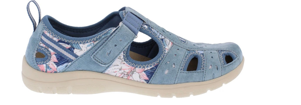 40703 Free Spirit
Cleveland Blue Multi