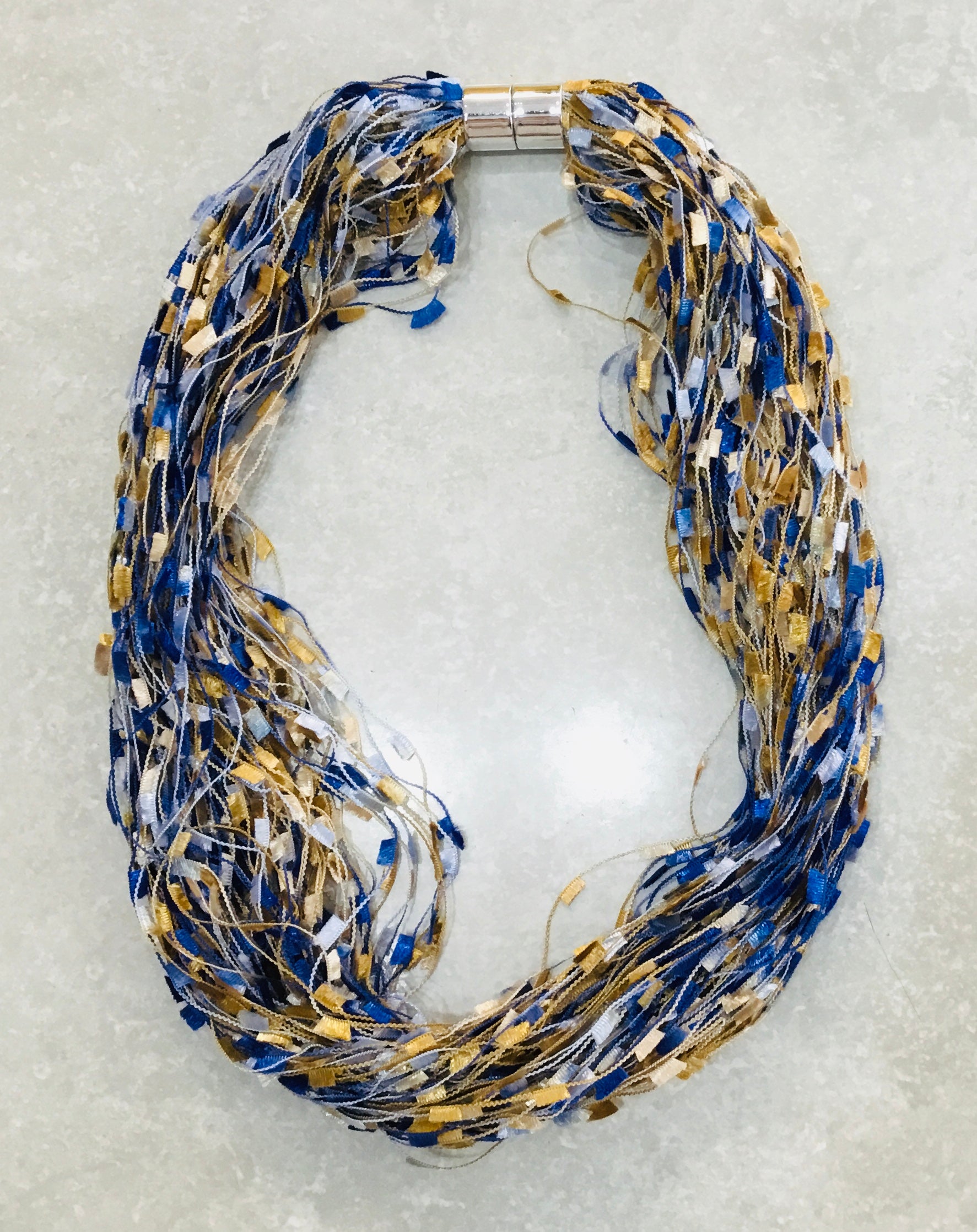 MM1971 Magnectic Ladder Chain Necklace