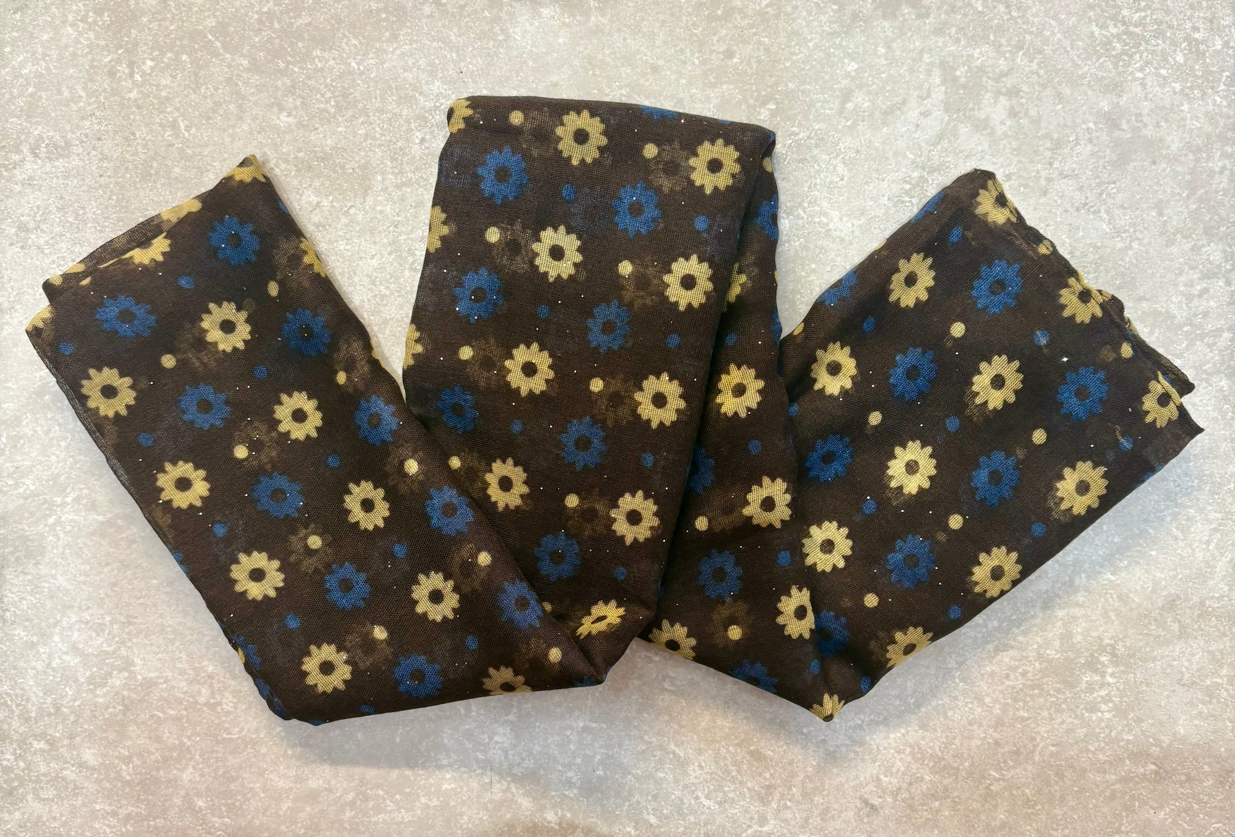 PS6788 Daisy Print Scarf with sparkle
