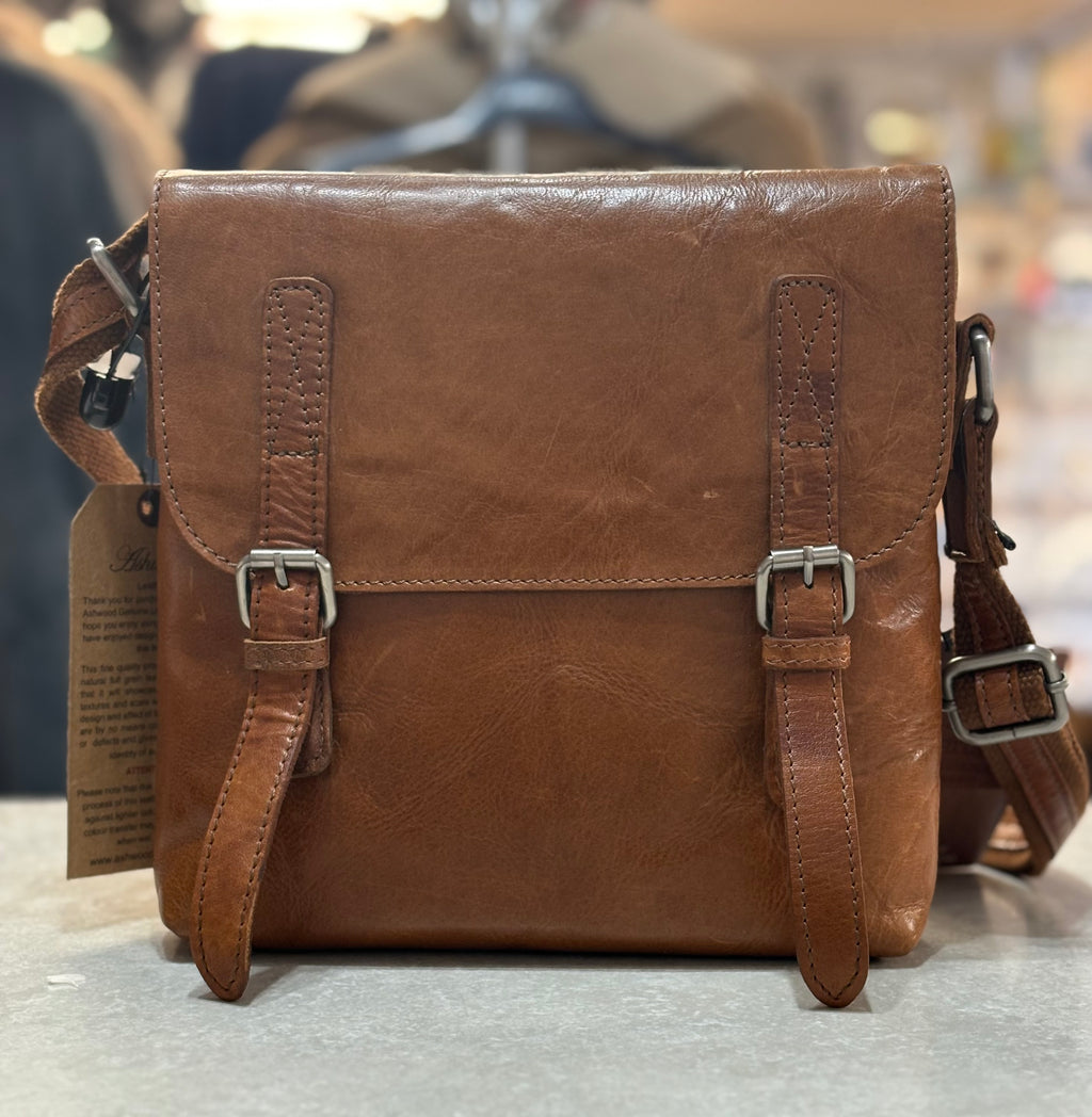 F-84 Leather Flight Bag