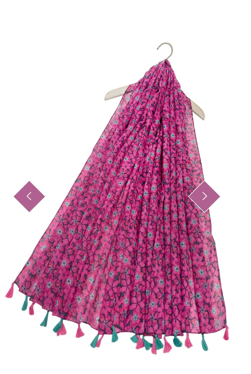 7963 Colourful Floral Print Tassel Scar