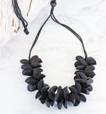 FB6301 WOODEN CLUSTER NECKLACE