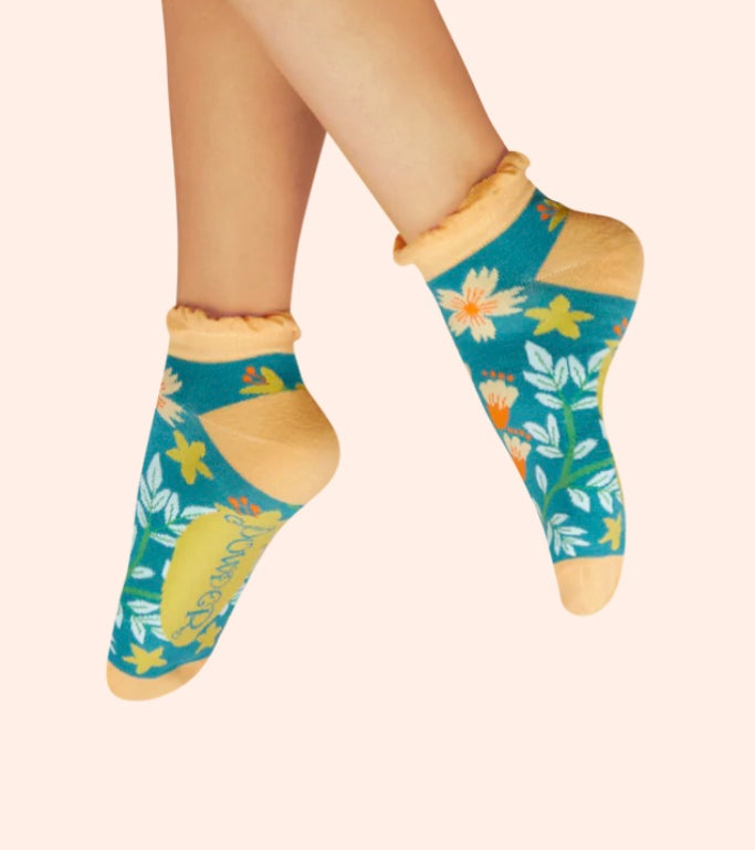 SOC746 Heavenly Hedgerow Bamboo Trainer Socks
