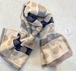 PM4871-1 Hedgehog Reversible Scarf