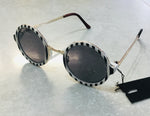 8709 TEA SHADE STYLE SUNGLASSES WITH ROUND LENSES AND ZEBRA STRIPES