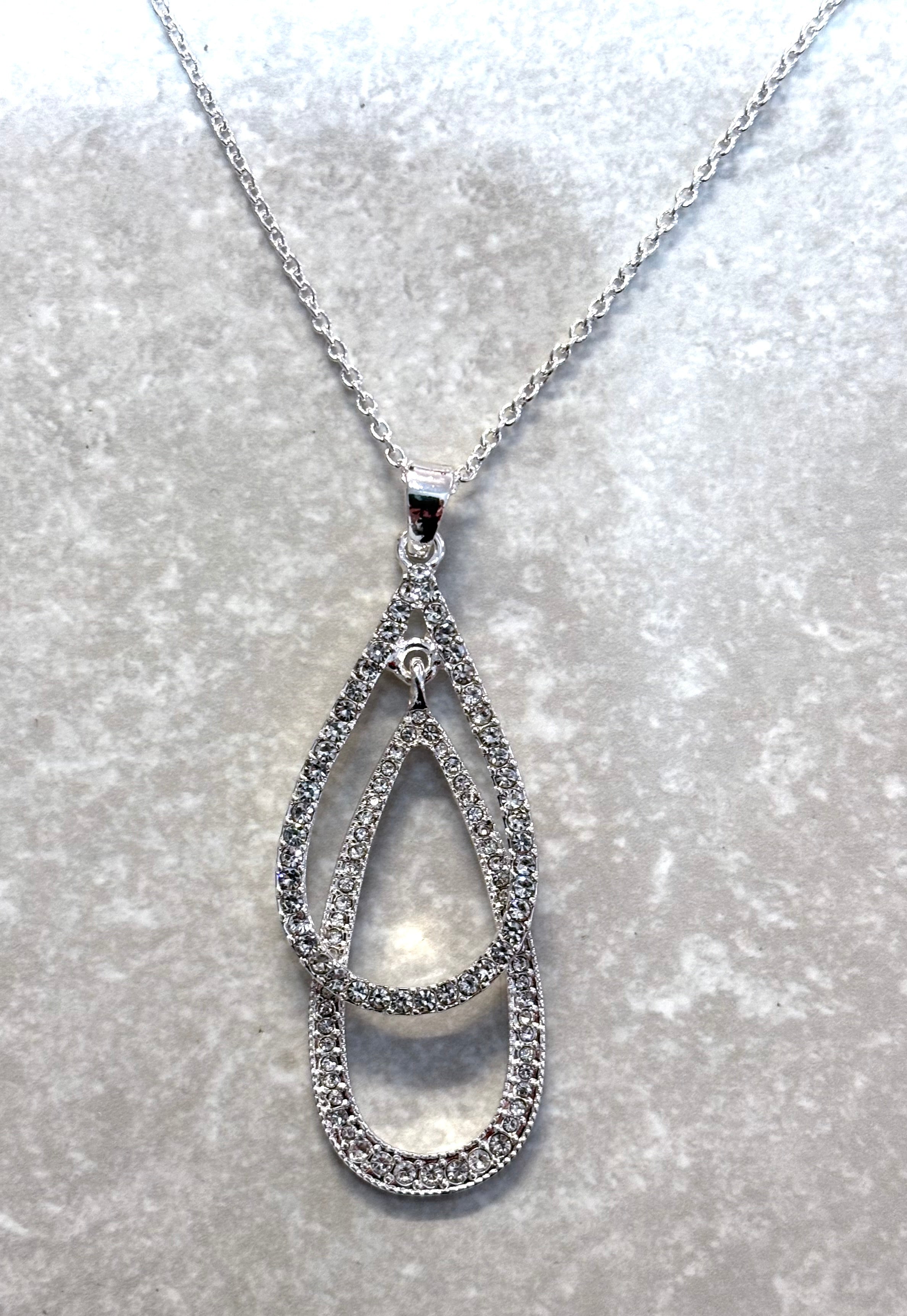 2010 Long Silver Tone Necklace