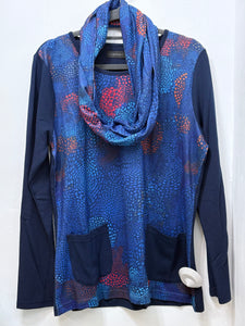 13055 TUNIC WITH MATCHING SNOOD