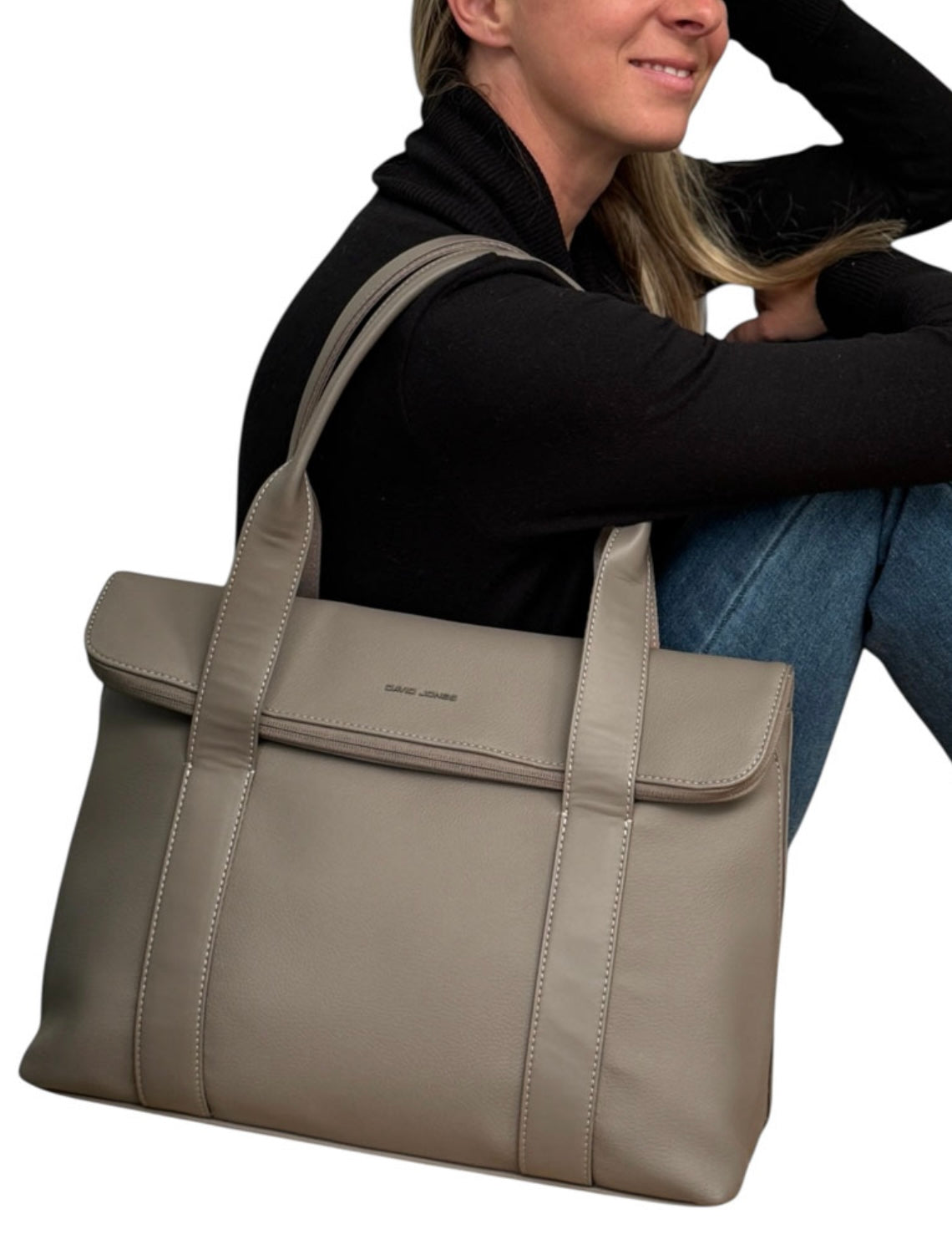 CM7723 Large Shoulder Bag