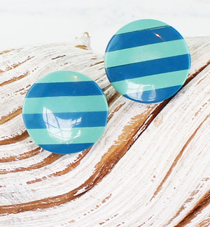 JP1021 STRIPED RESIN STUD EARRINGS