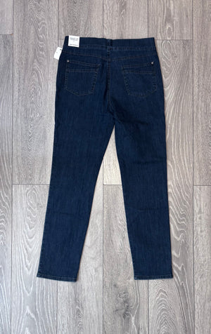 1001 Angelika Jump in Slim Fit Jeans