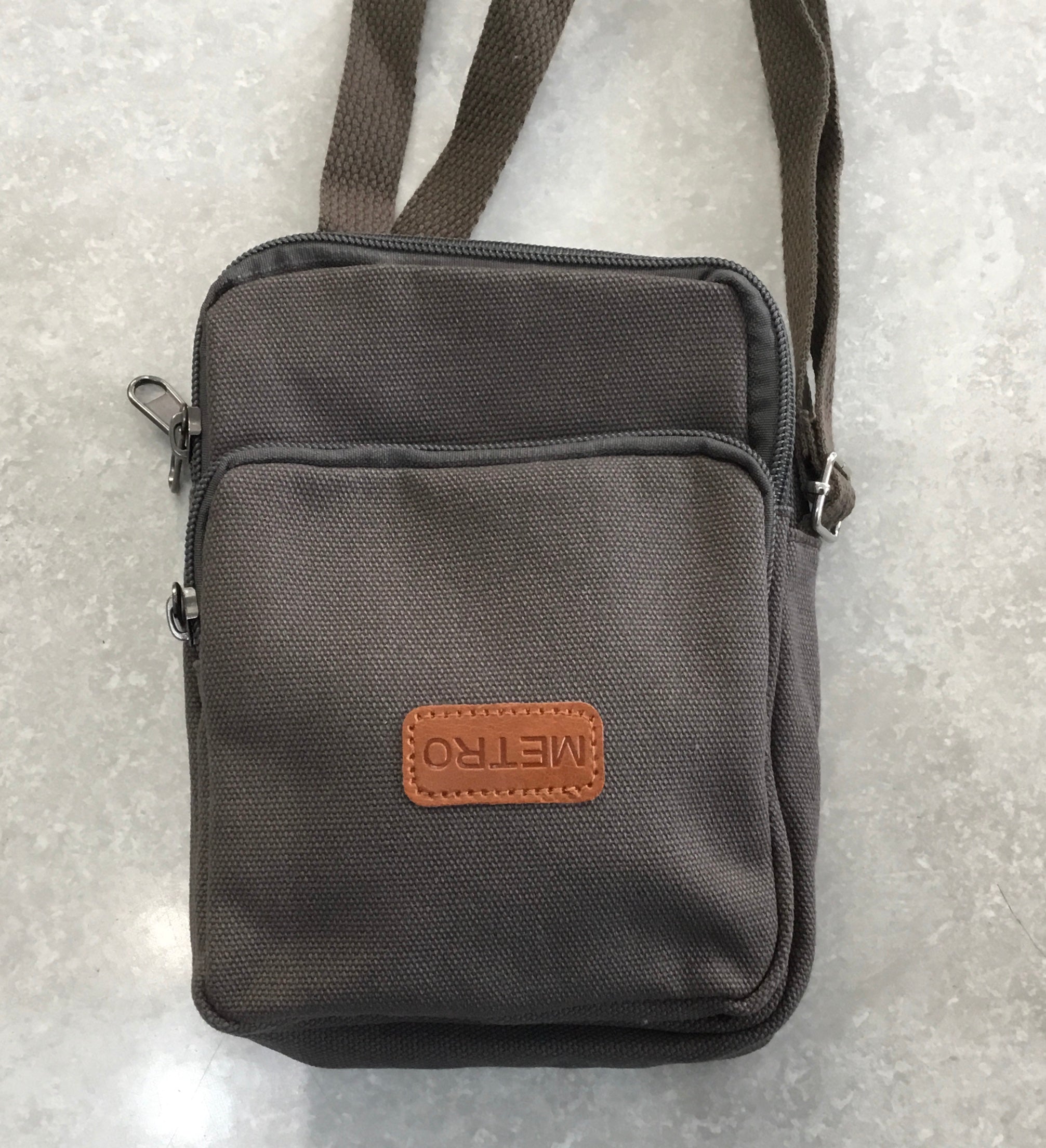 LL-166 Small Canvas Bag