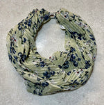 MM2007 Magnetic Scarf Flower Print