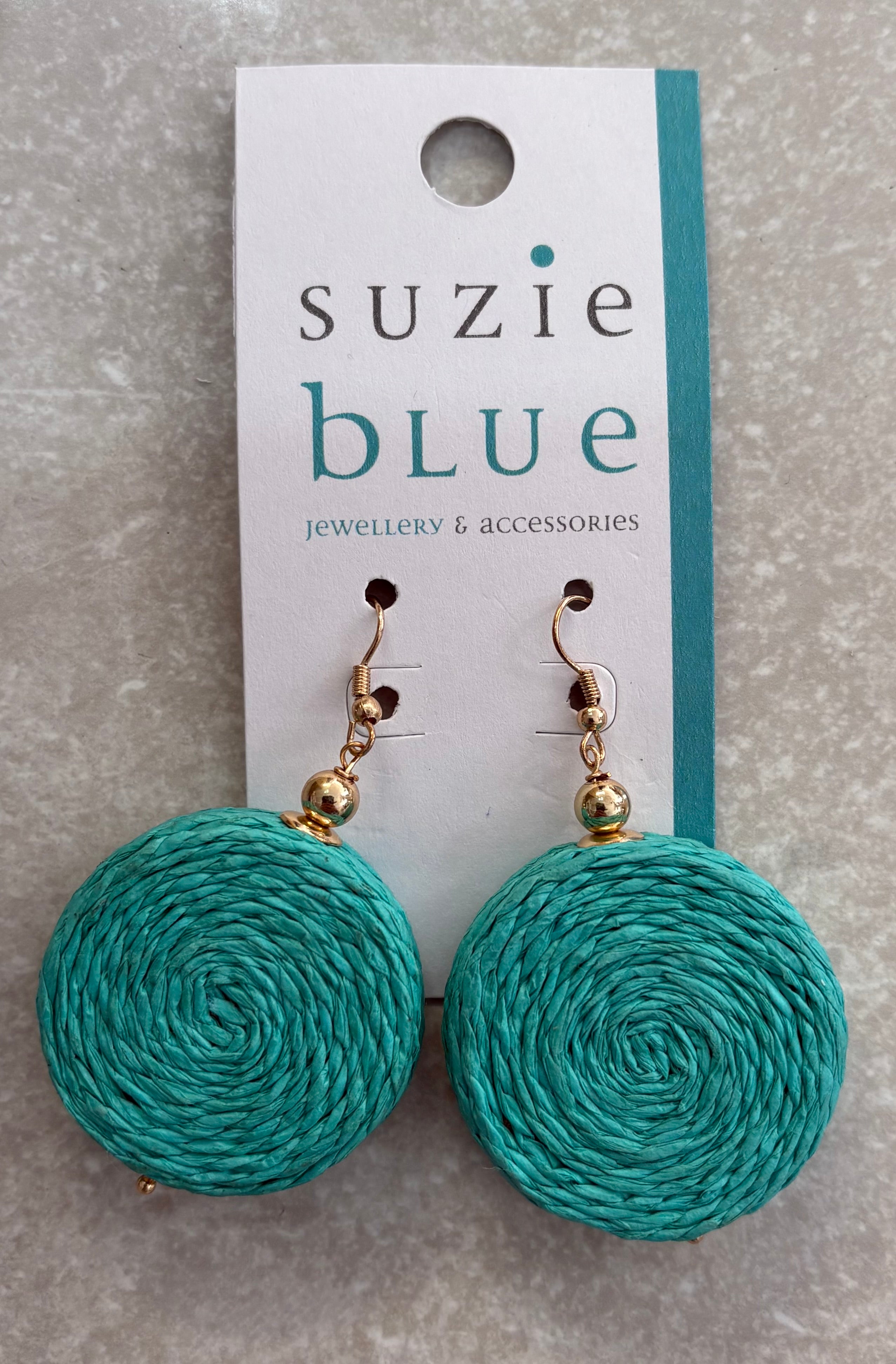 AY14 MIXED COLOUR RAFFIA DISC EARRINGS