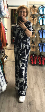 5468-2722 Navy and White Abstract Top matching trousers available