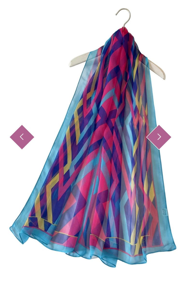 7461 Vibrant Zigzag Print Chiffon Scarf