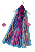 7461 Vibrant Zigzag Print Chiffon Scarf
